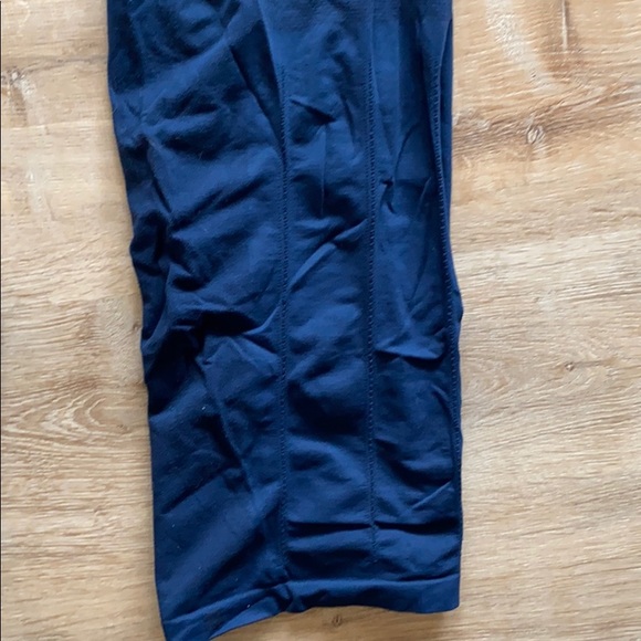 Fabletics Navy Seamless Racerback Tank - Picture 3 of 3